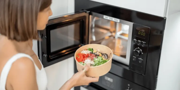 Can You Microwave Chipotle Bowl? Easiest Reheating Methods