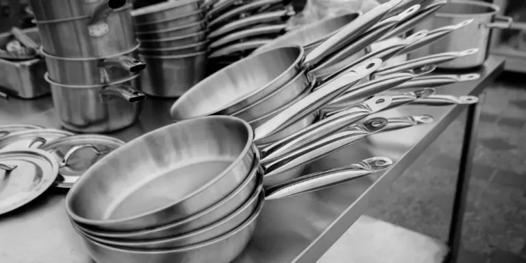 How to Clean Stainless Steel Cookware Thoroughly